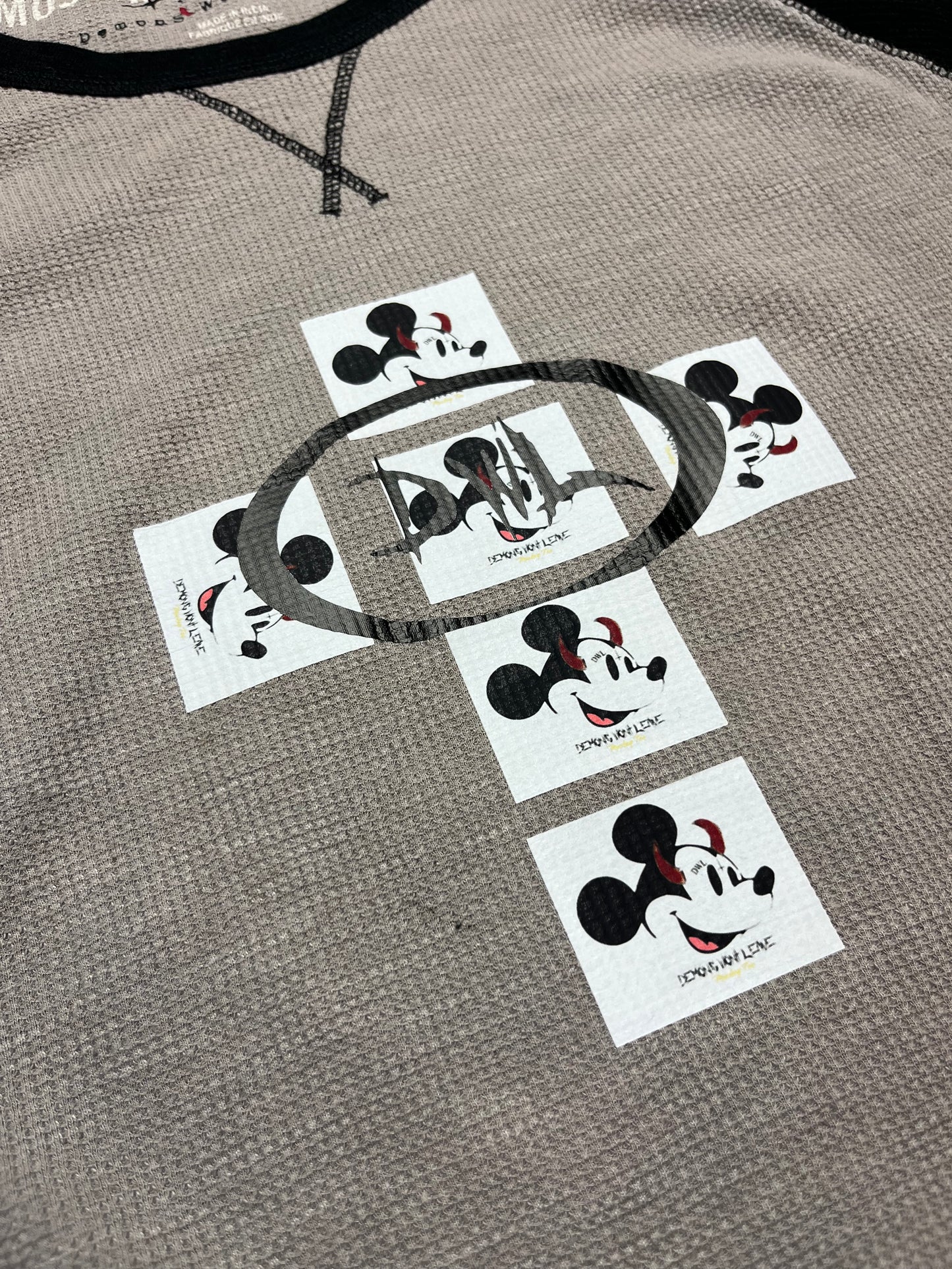 MICKEY CROSS THERMAL